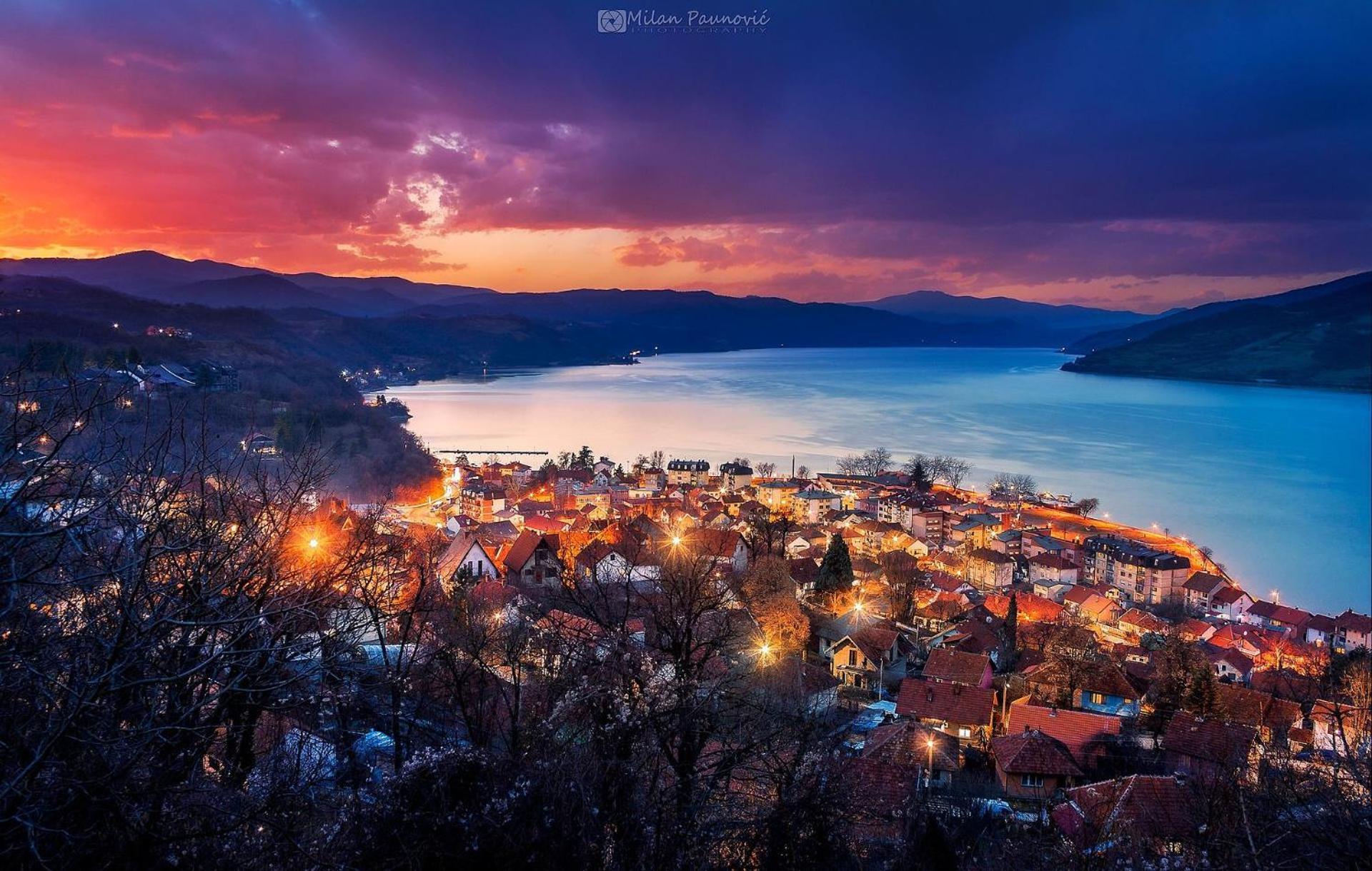 Apartman Sani Donji Milanovac Exteriér fotografie